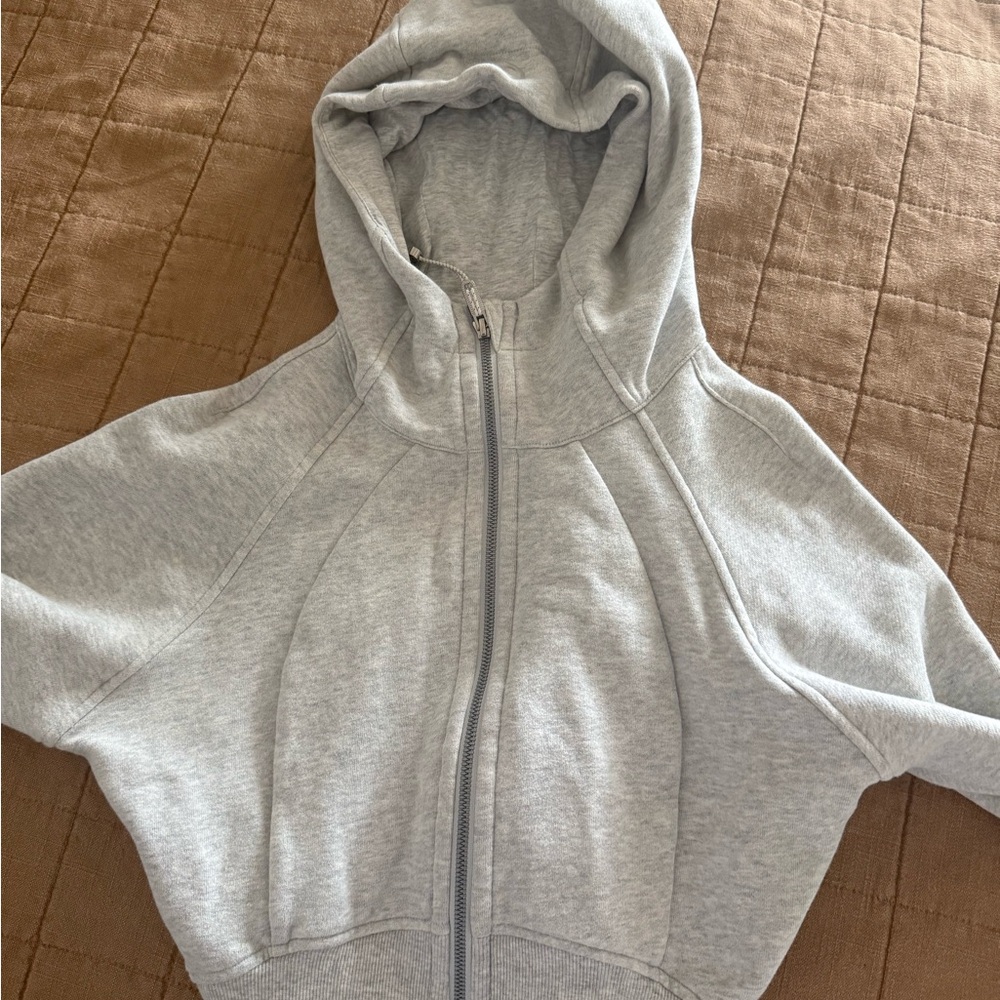 Lululemon cropped Scuba full zip hoodie